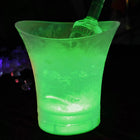 5-Liter LED-Eiskübel für Champagner und Bier – leuchtet in 4 Farben, aus robustem Kunststoff